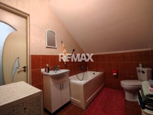 139.900 EUR