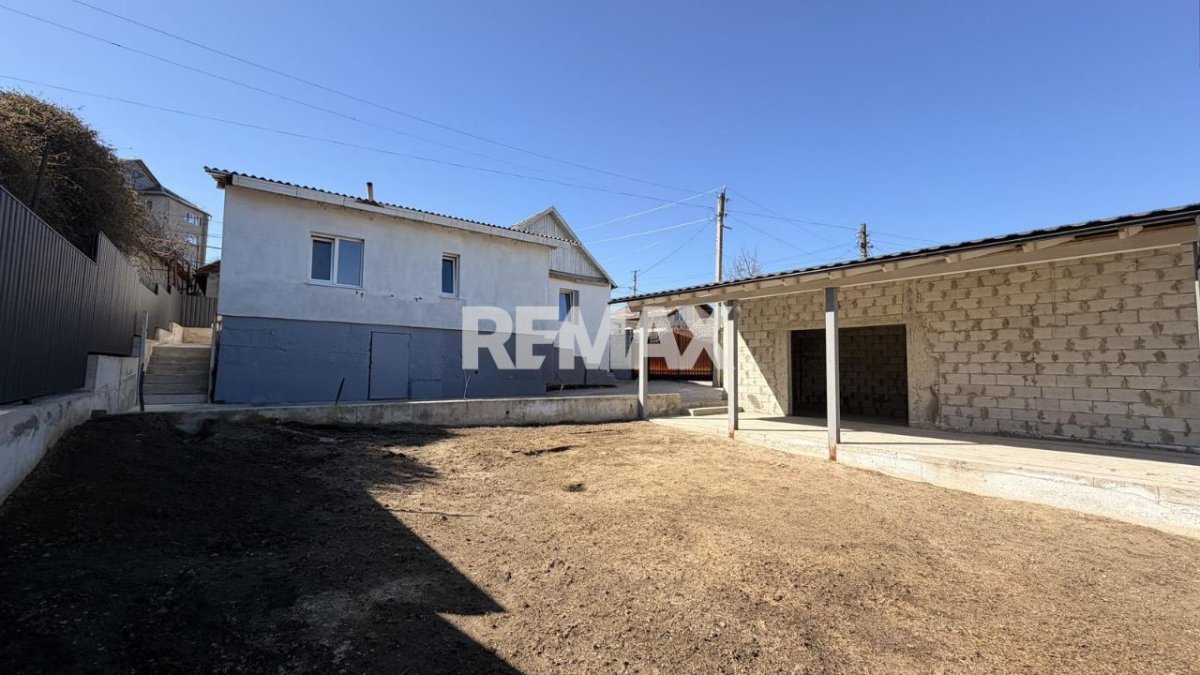 119.800 EUR