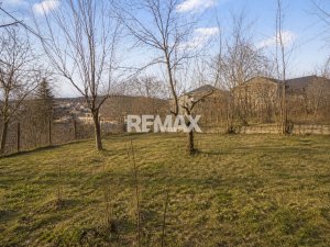105.000 EUR