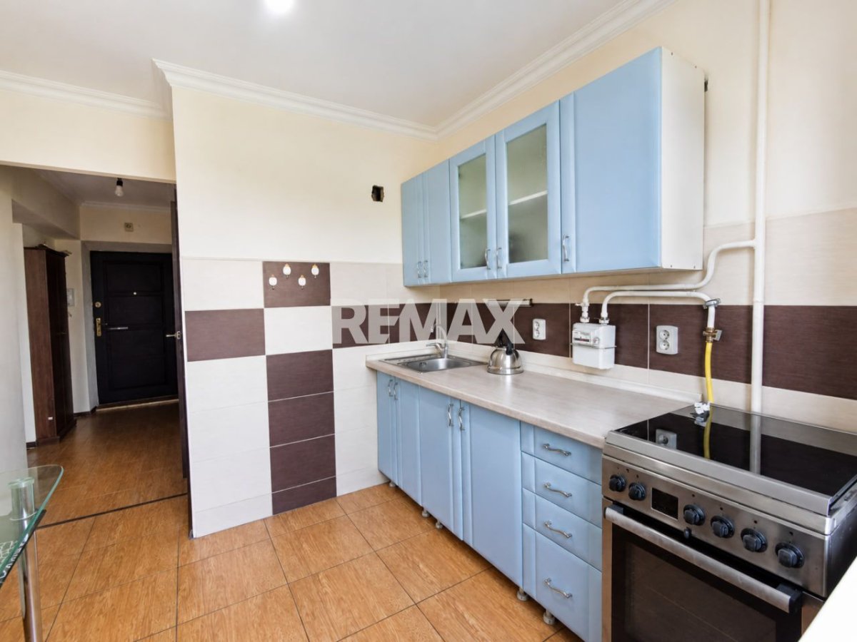 91.900 EUR