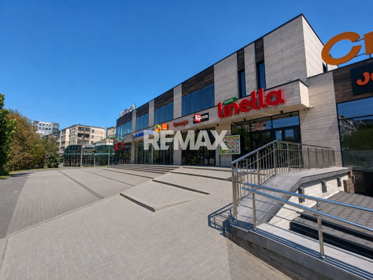 91.900 EUR