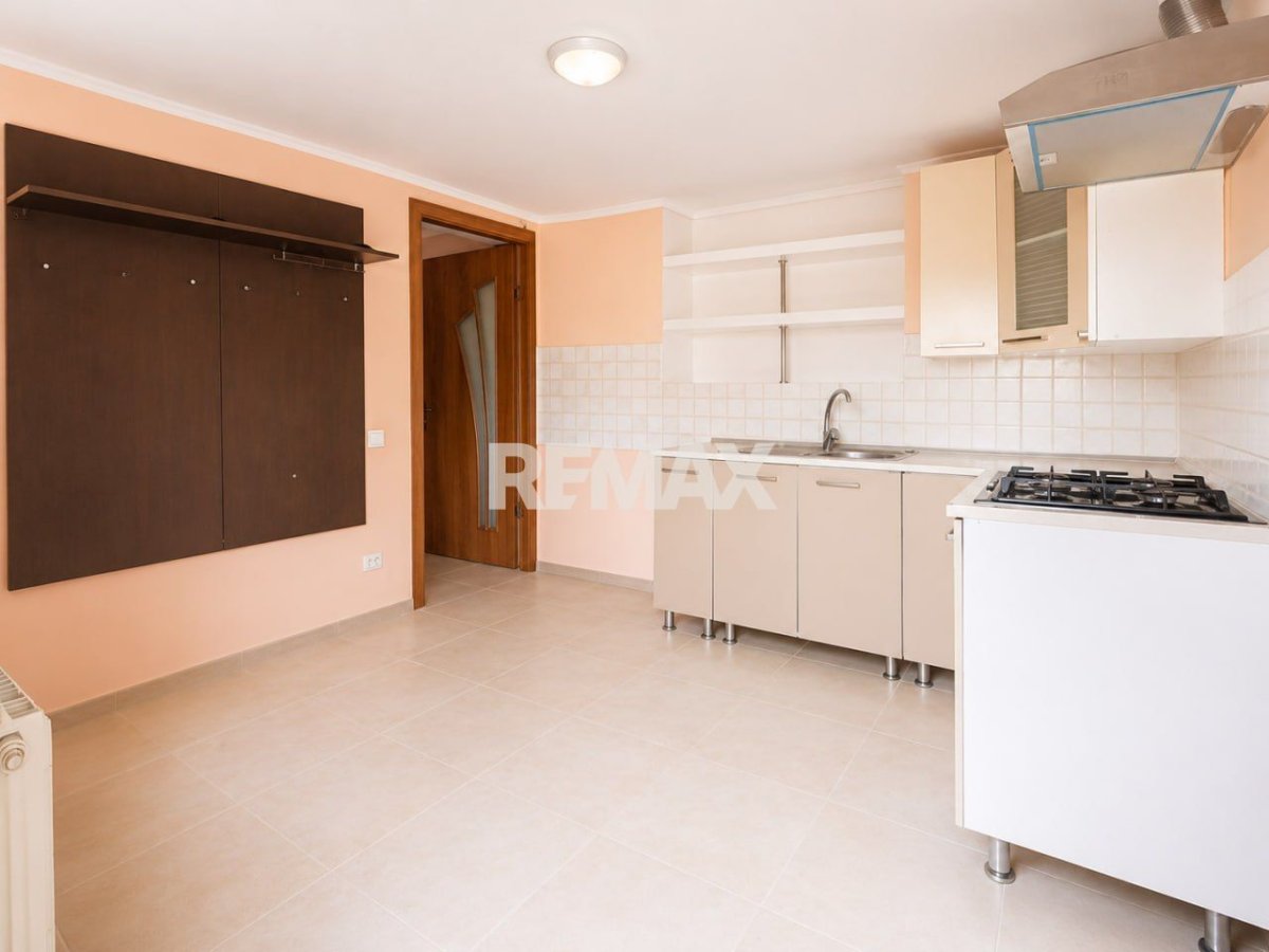 95.000 EUR