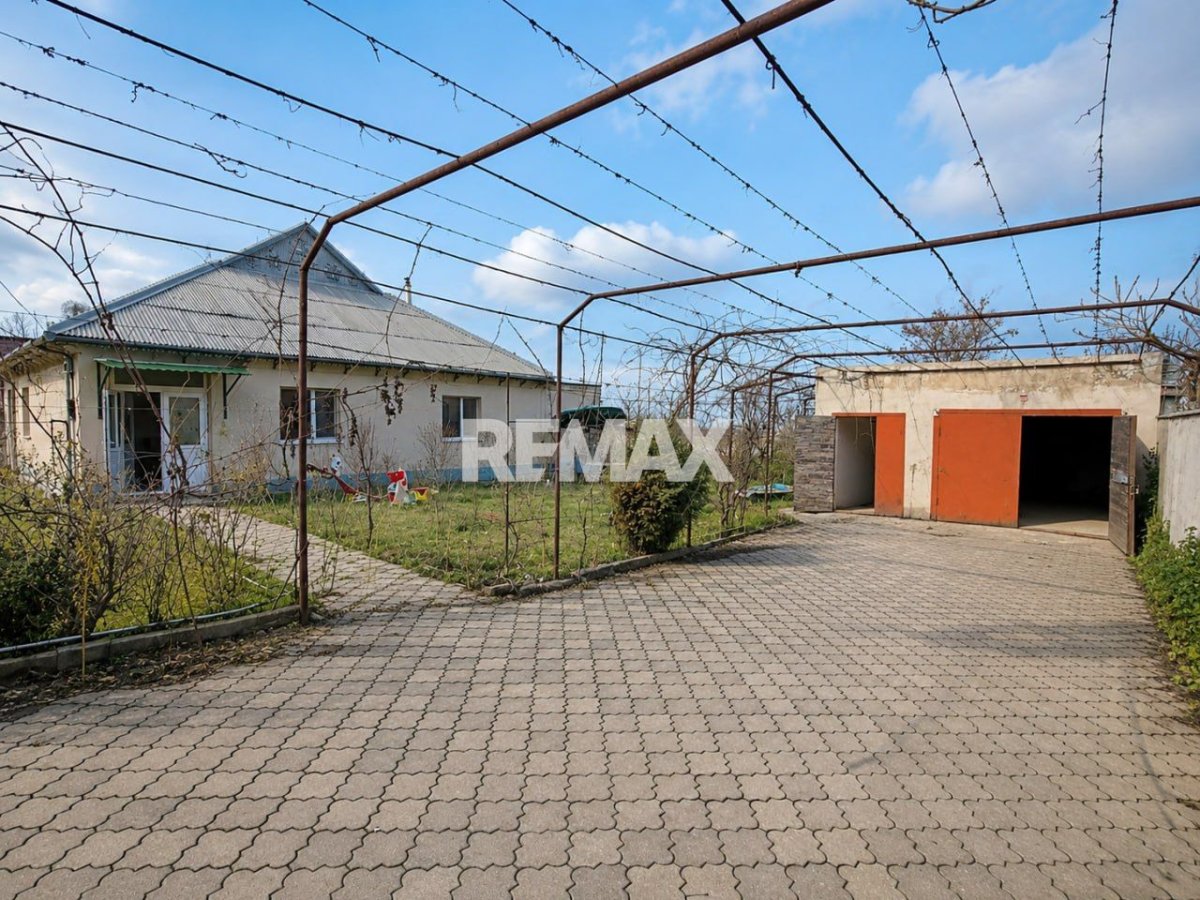 95.000 EUR