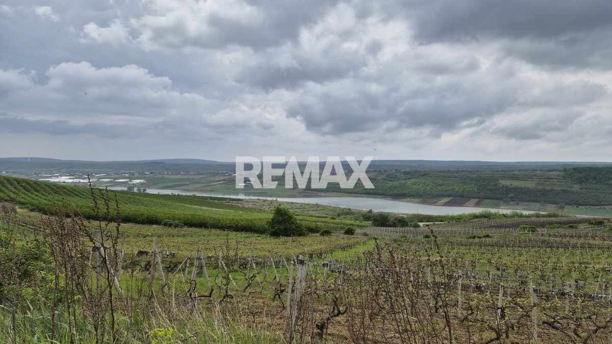 7.500 EUR