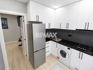102.000 EUR